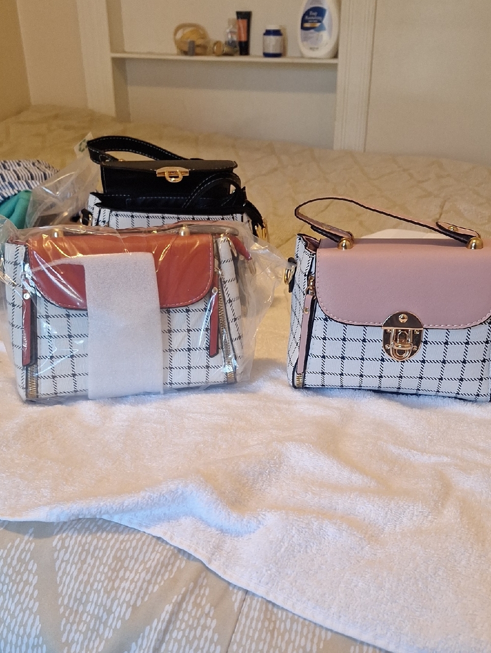 Women’s Check Pattern Crossbody Bag with Pink Accent